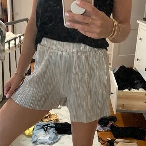 LF light pink/silver shorts